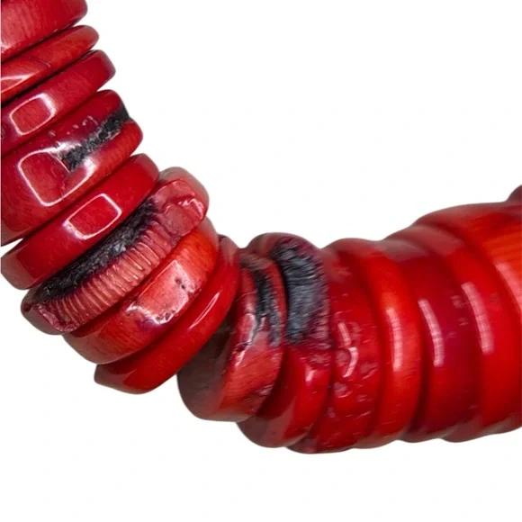 Bamboo Coral Necklace 20’
